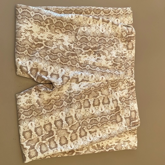 A.N.A. Snake Skin Pattern Size 12 - Picture 2 of 8